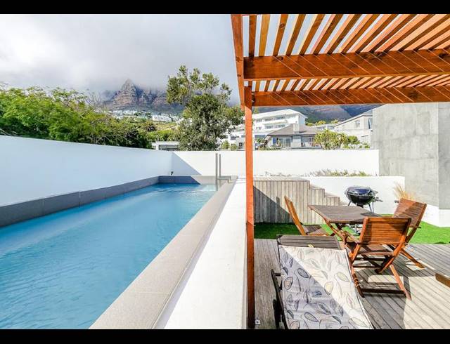 6 BEDROOM HOUSE FOR SALE IN CAMPS BAY
